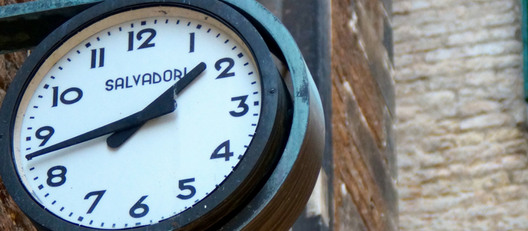 News clock