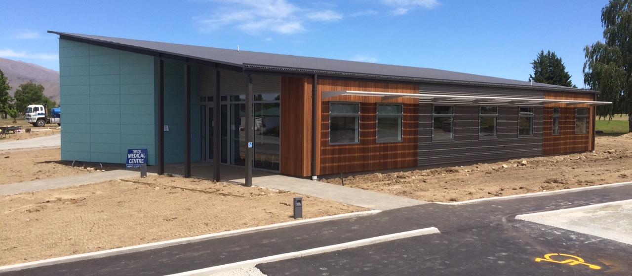 Twizel_Medical_exterior2015