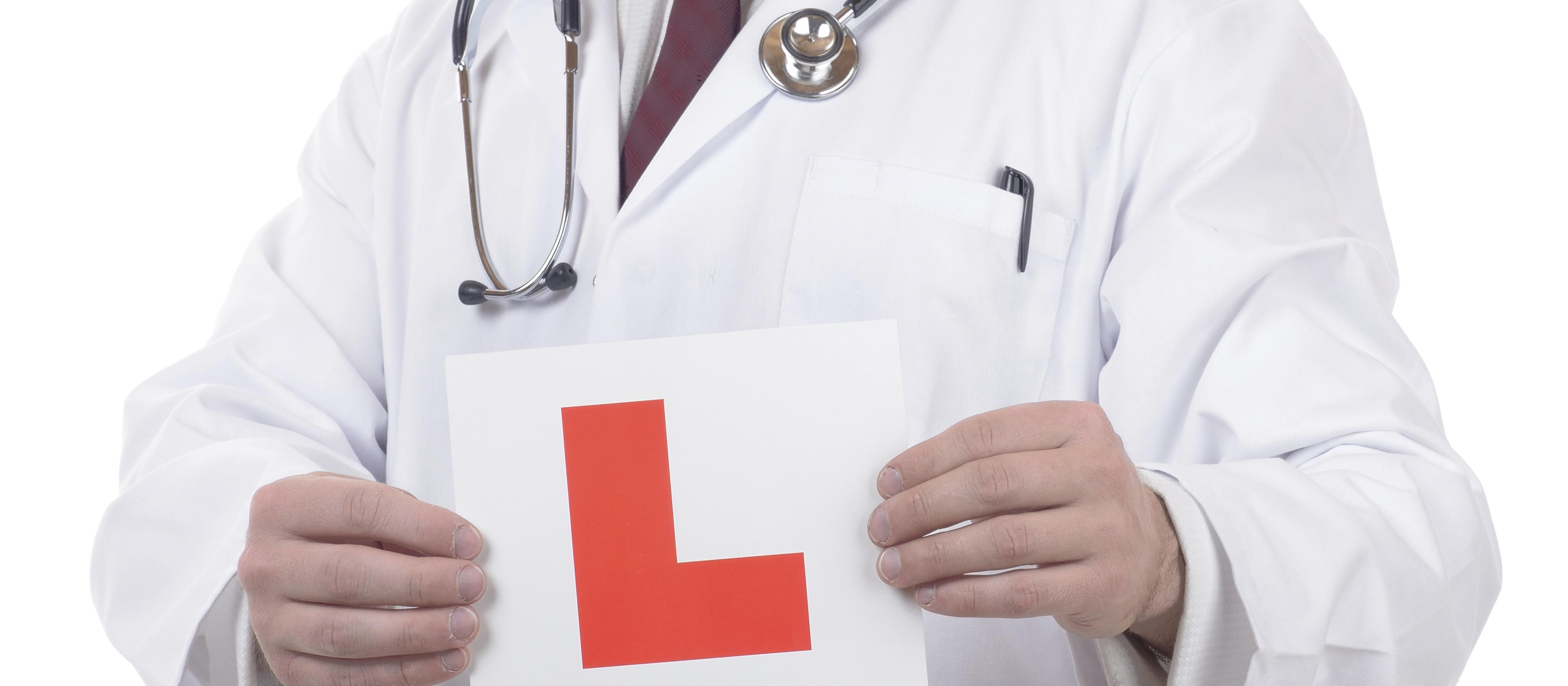 Junior_doctor_young_learner