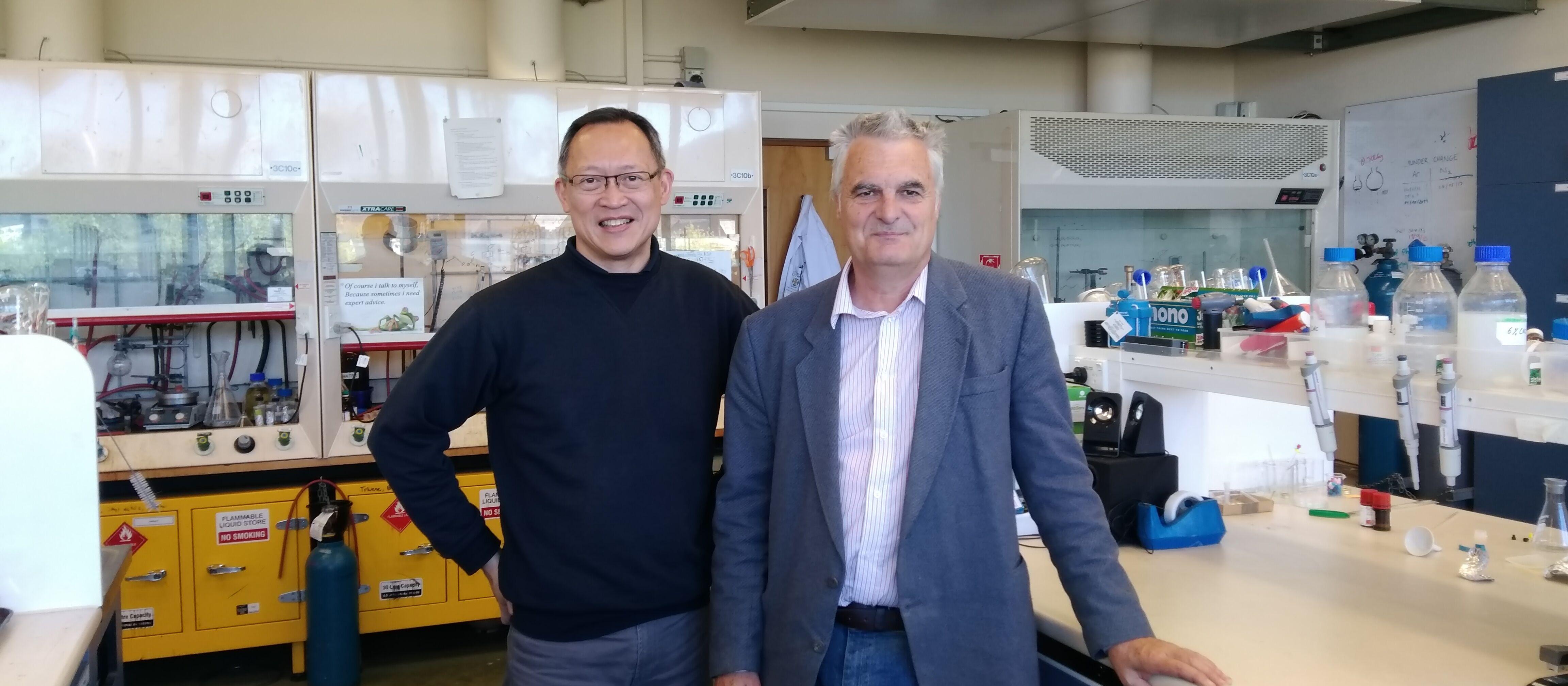 Otago University chemists Eng Wui Tan and Steve Moratti 