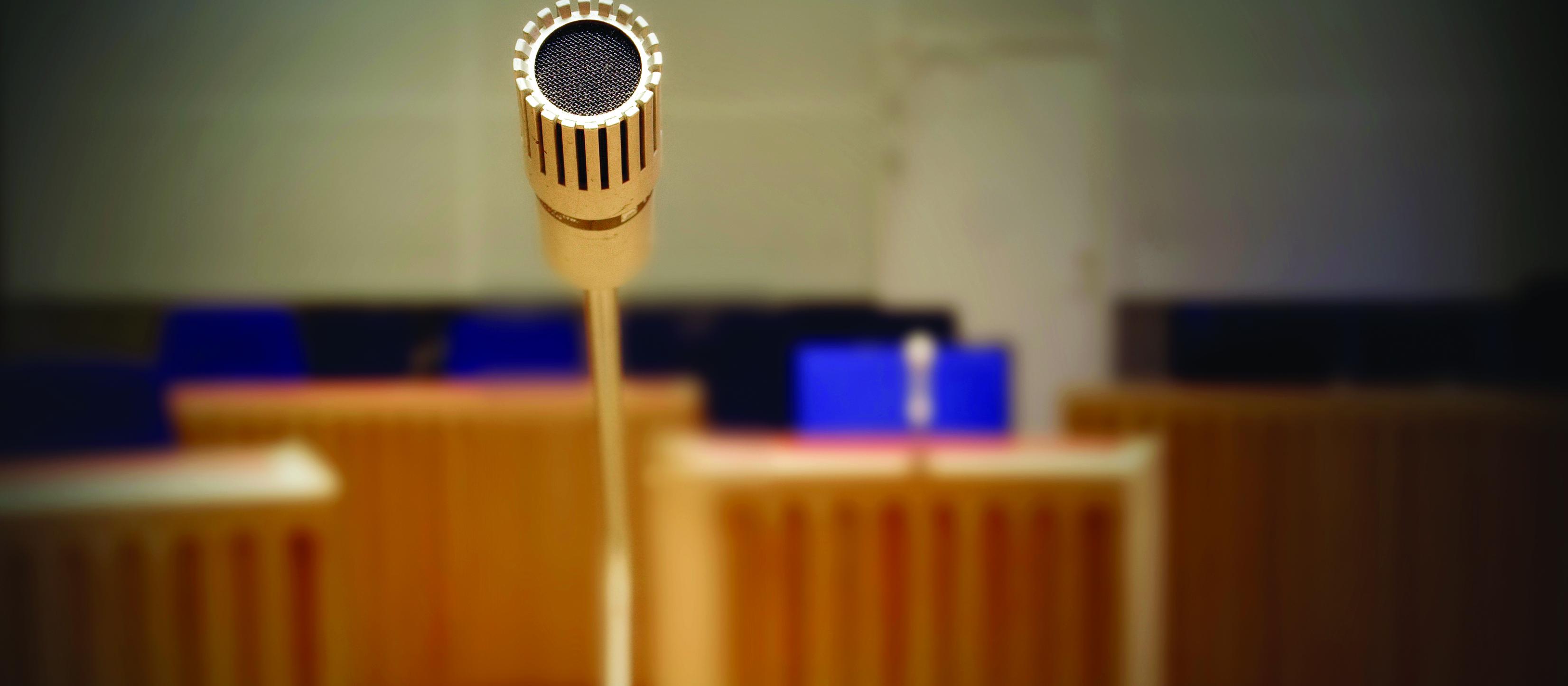 Courtroom microphone