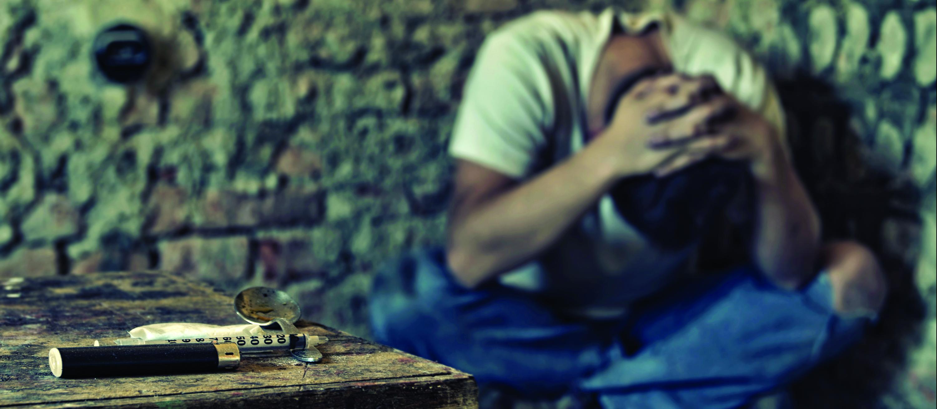 اعراض مدمن الايس 