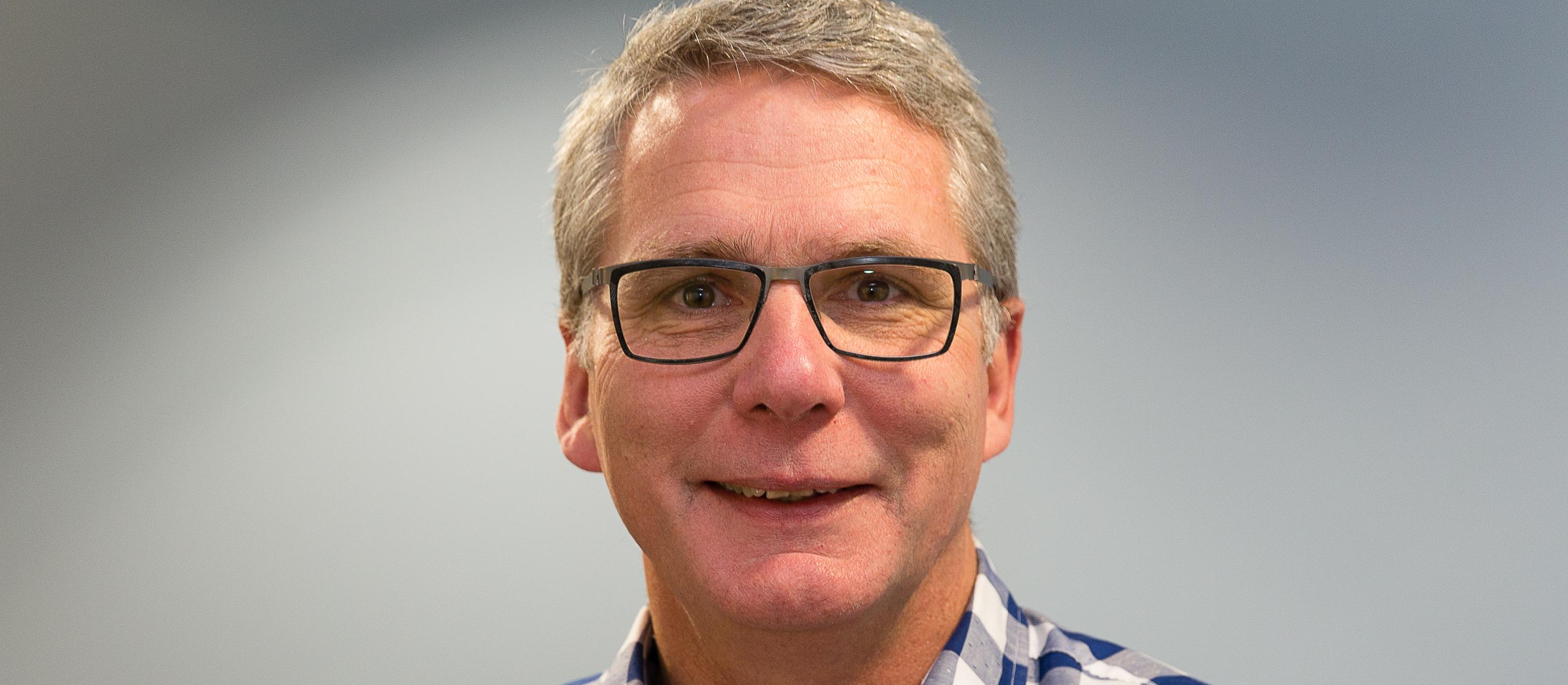 TIM MCKENZIE, obit