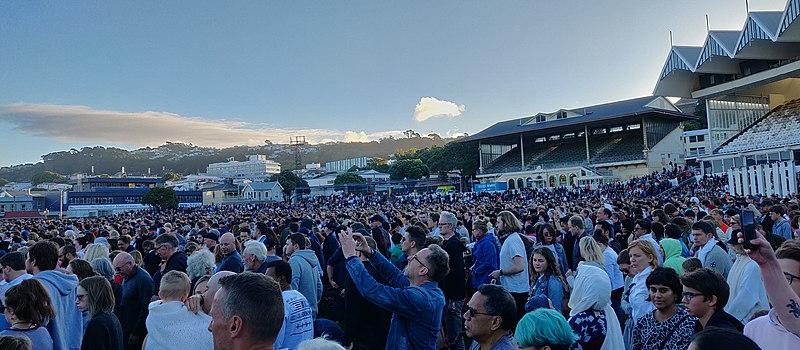 The crowd at the Basin Reserve for the Wellington Vigil for the Christchurch Mosque shootings, 17 March 2019 [photo:	Ballofstring/WikiCommons]