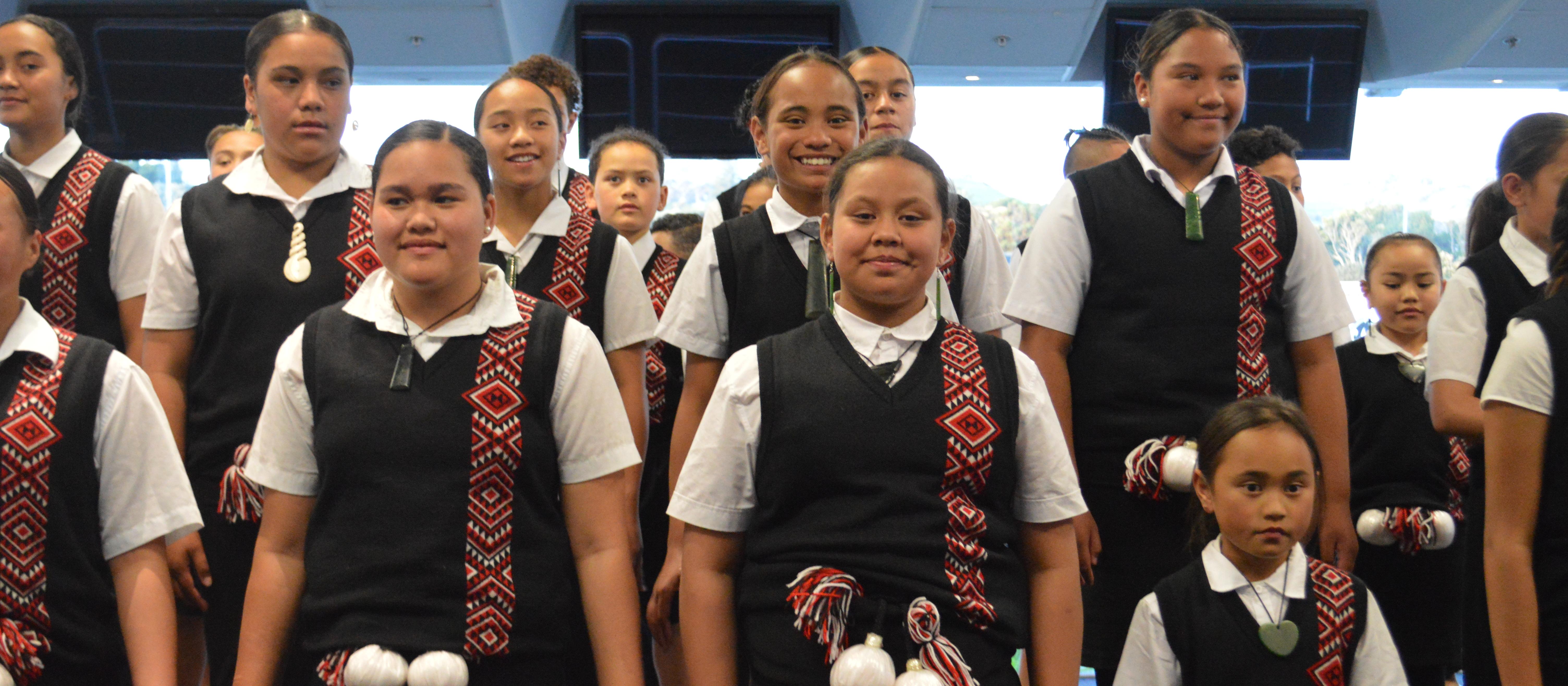 Finalyson Park School kapa haka group