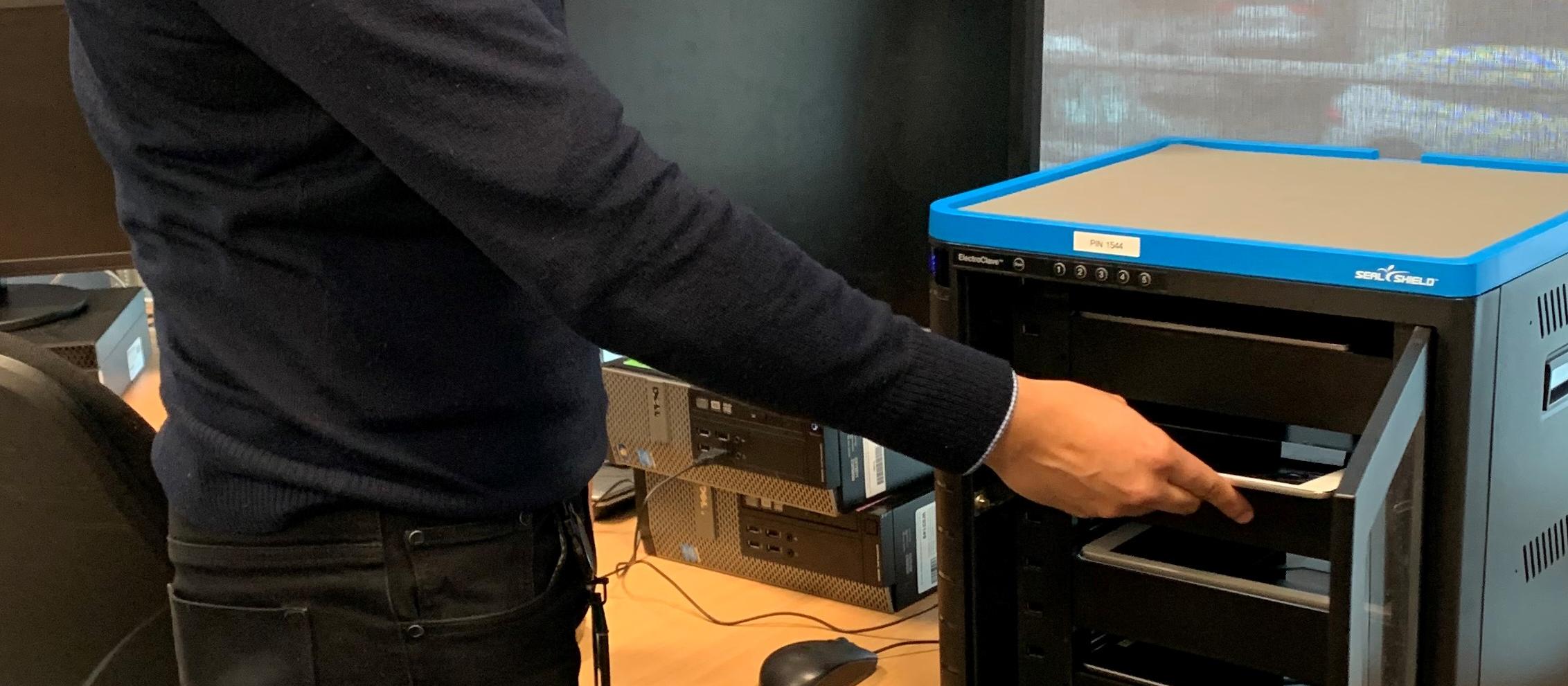 Rahul uses the electrocave