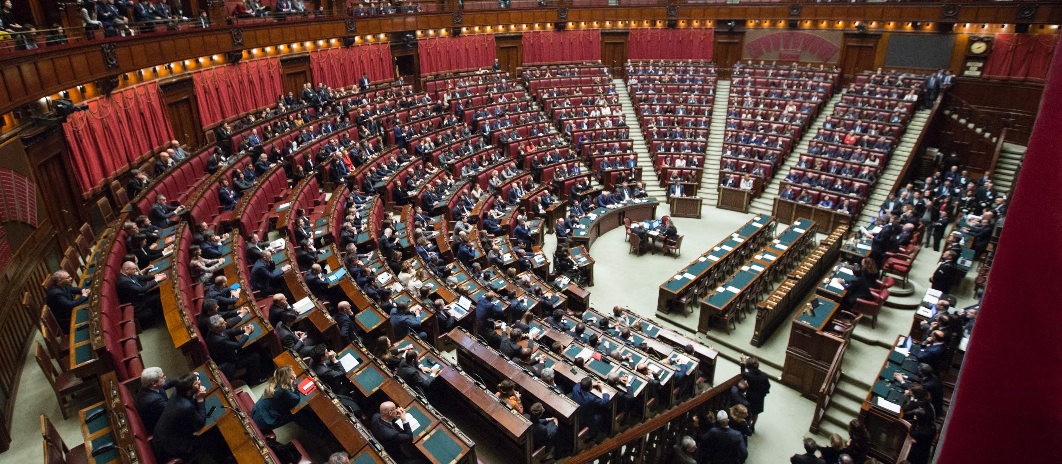 Politics, gallery, bench, chamber, government. Marco Oriolesi