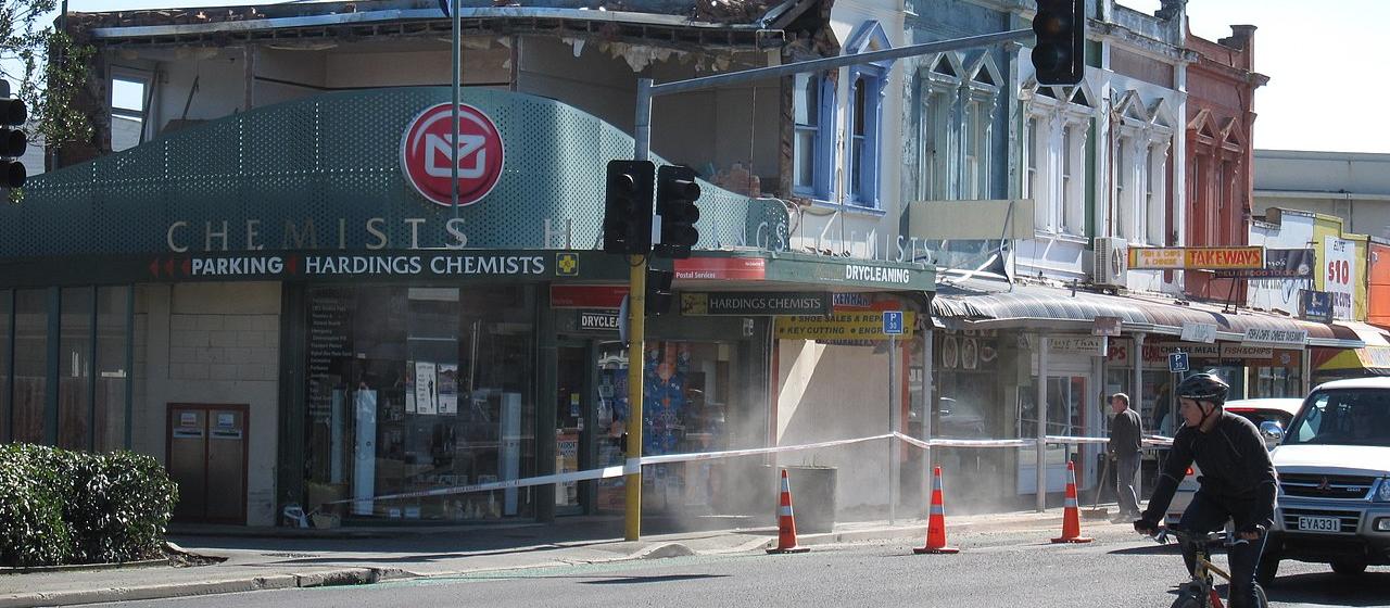 Shops damaged by the 2010 Christchurch Earthquake_Greg Hewgill_Wikimedia Commons