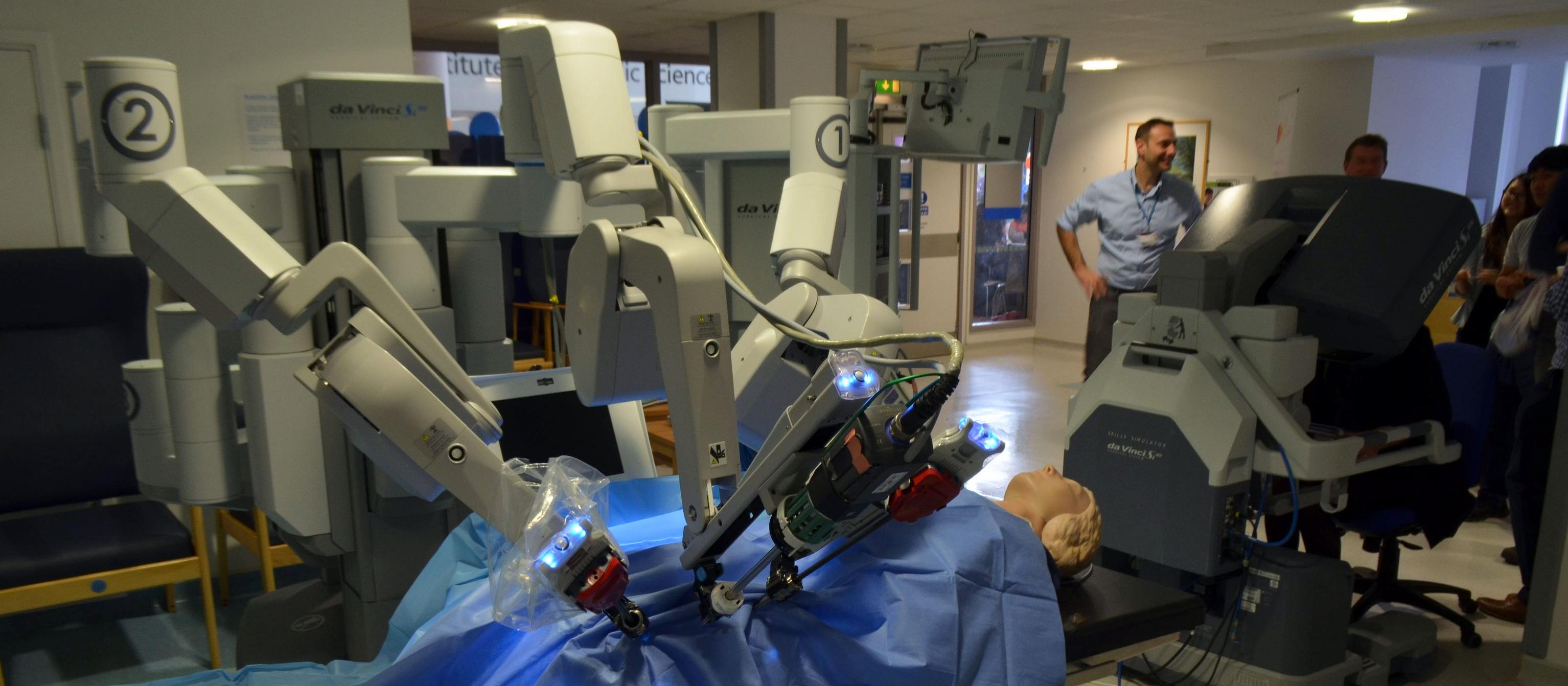 da Vinci surgical robot