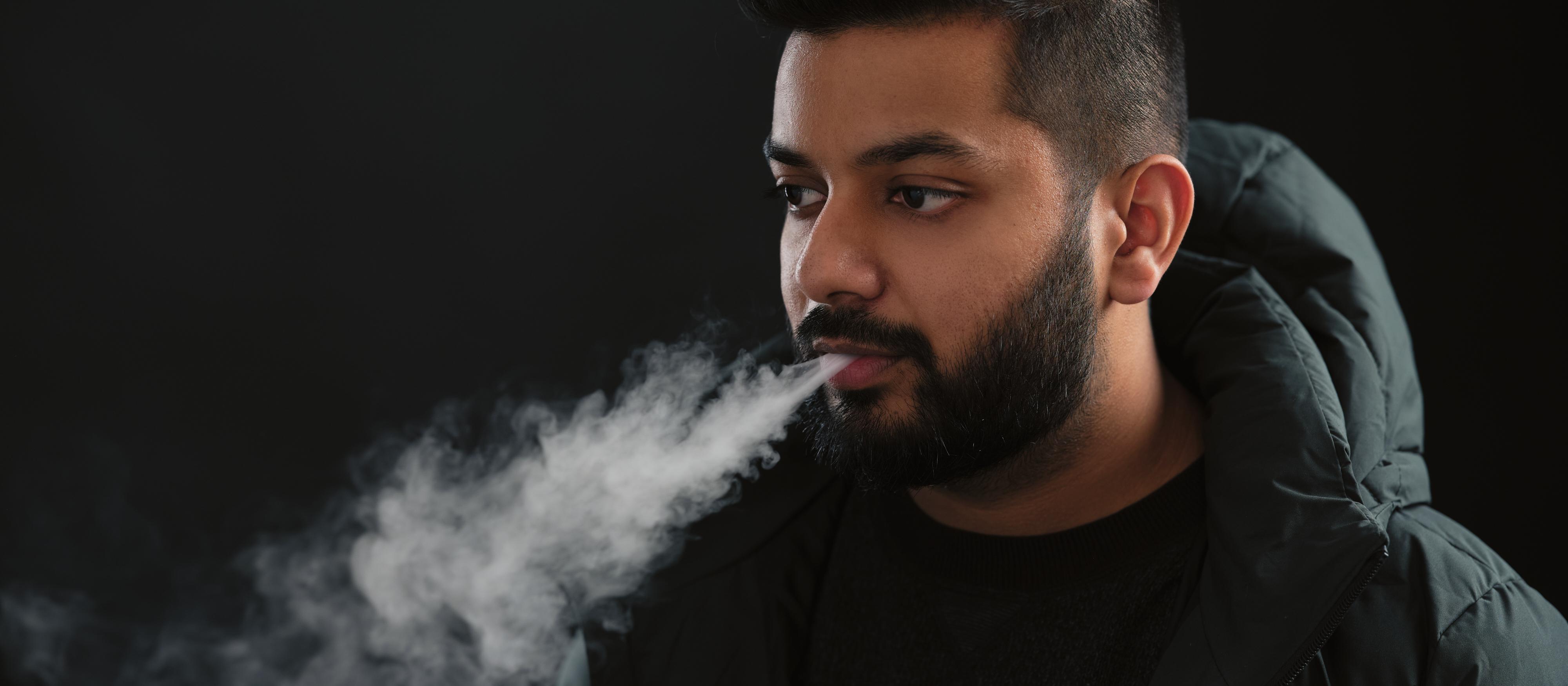 Vaping, smoking, Shosha