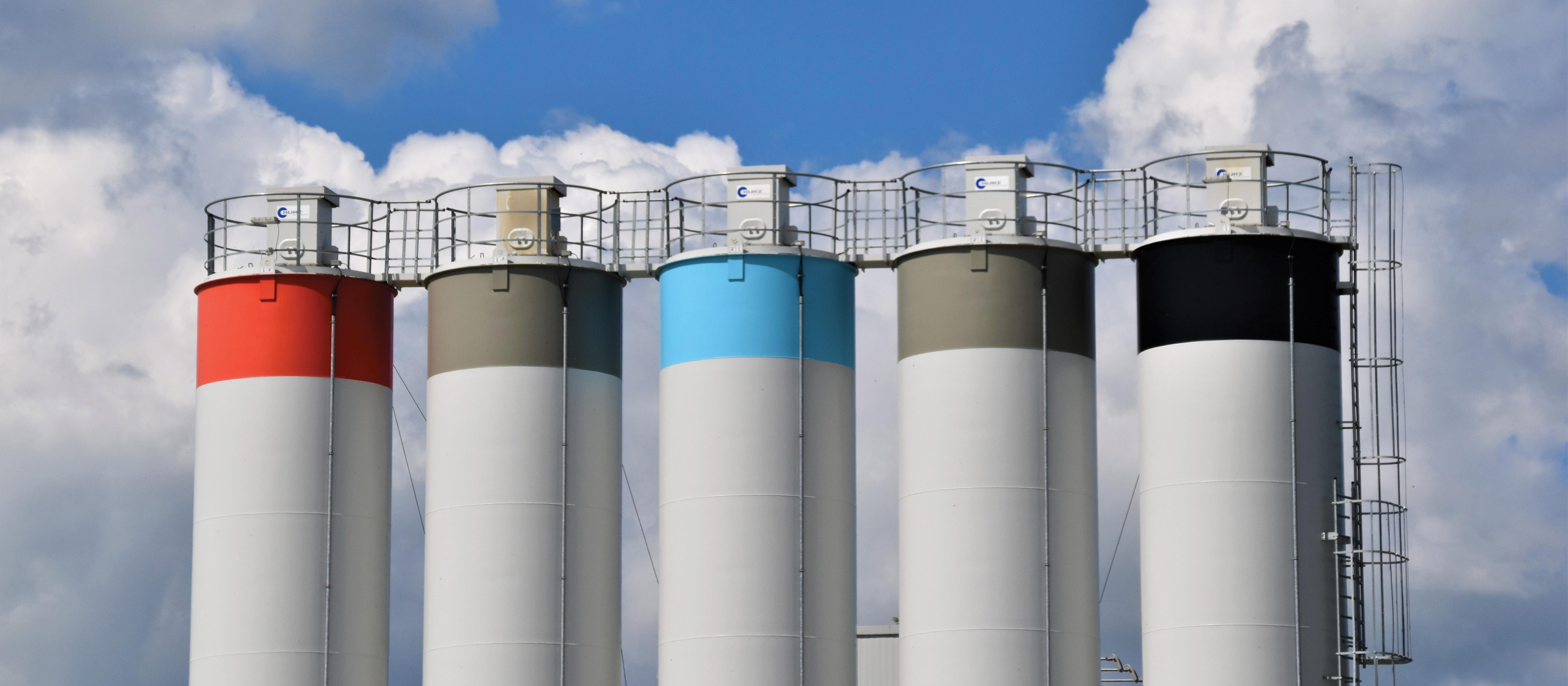 Coloured silos Waldemar Brandt on Unsplash