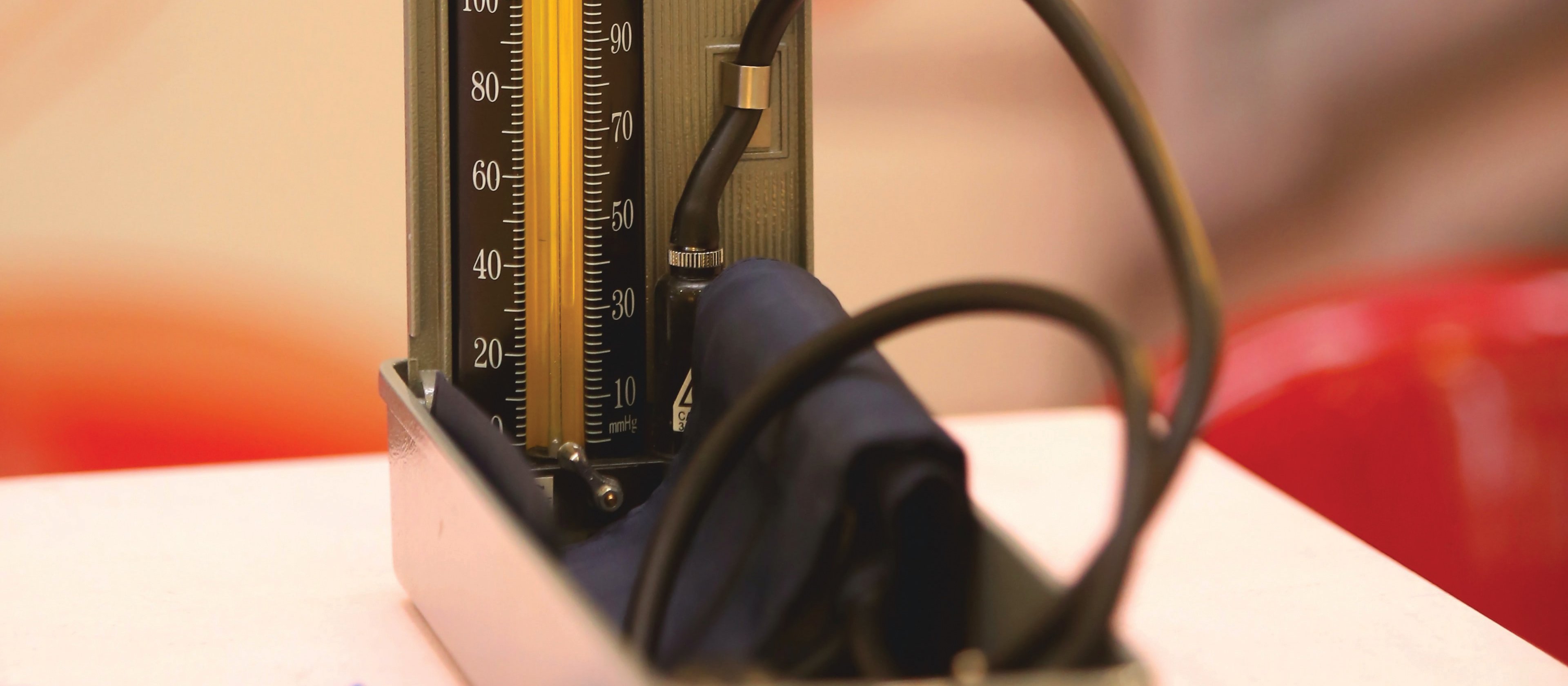 The sphygmomanometer was in perfect working order when it registered 230/116mmHg 