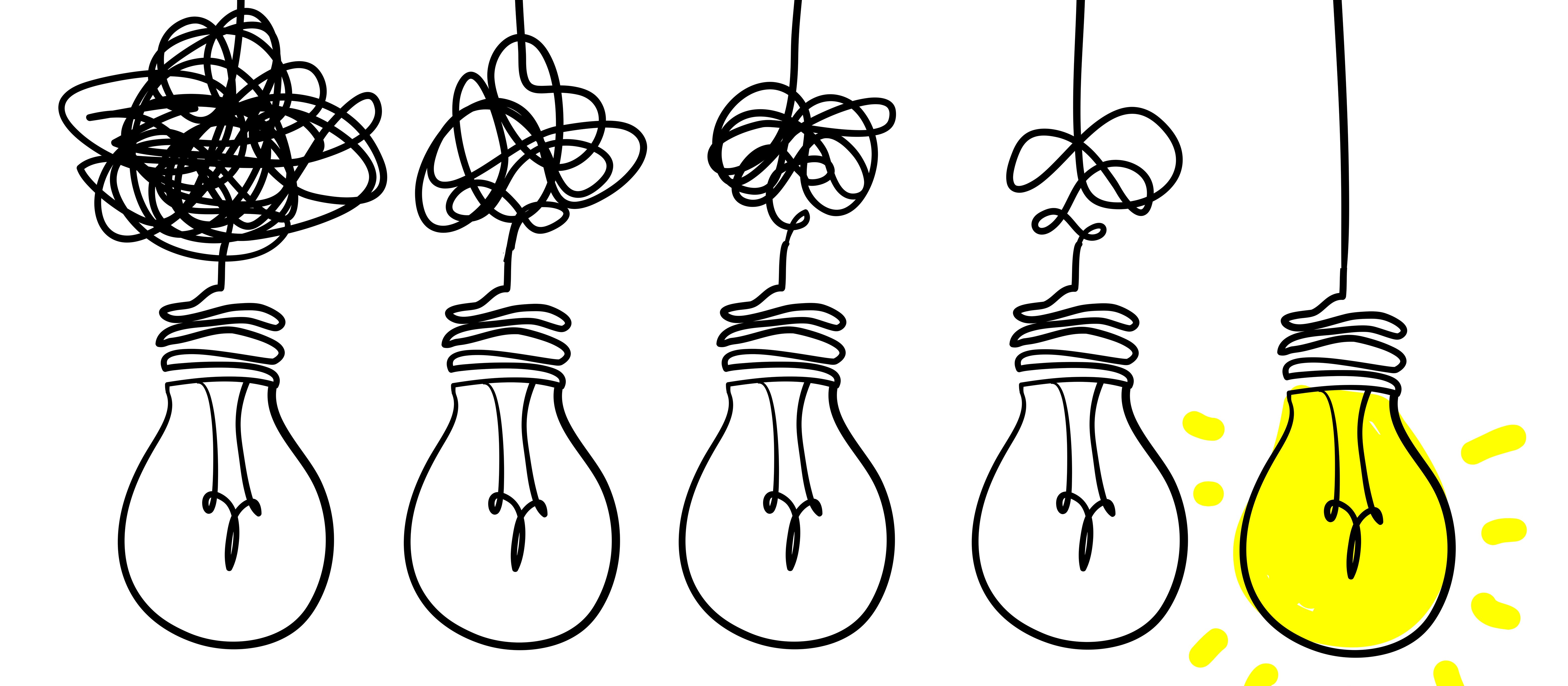 Hand Drawn Lightbulbs CR Devita-ayu-Silvianingtyas on iStock