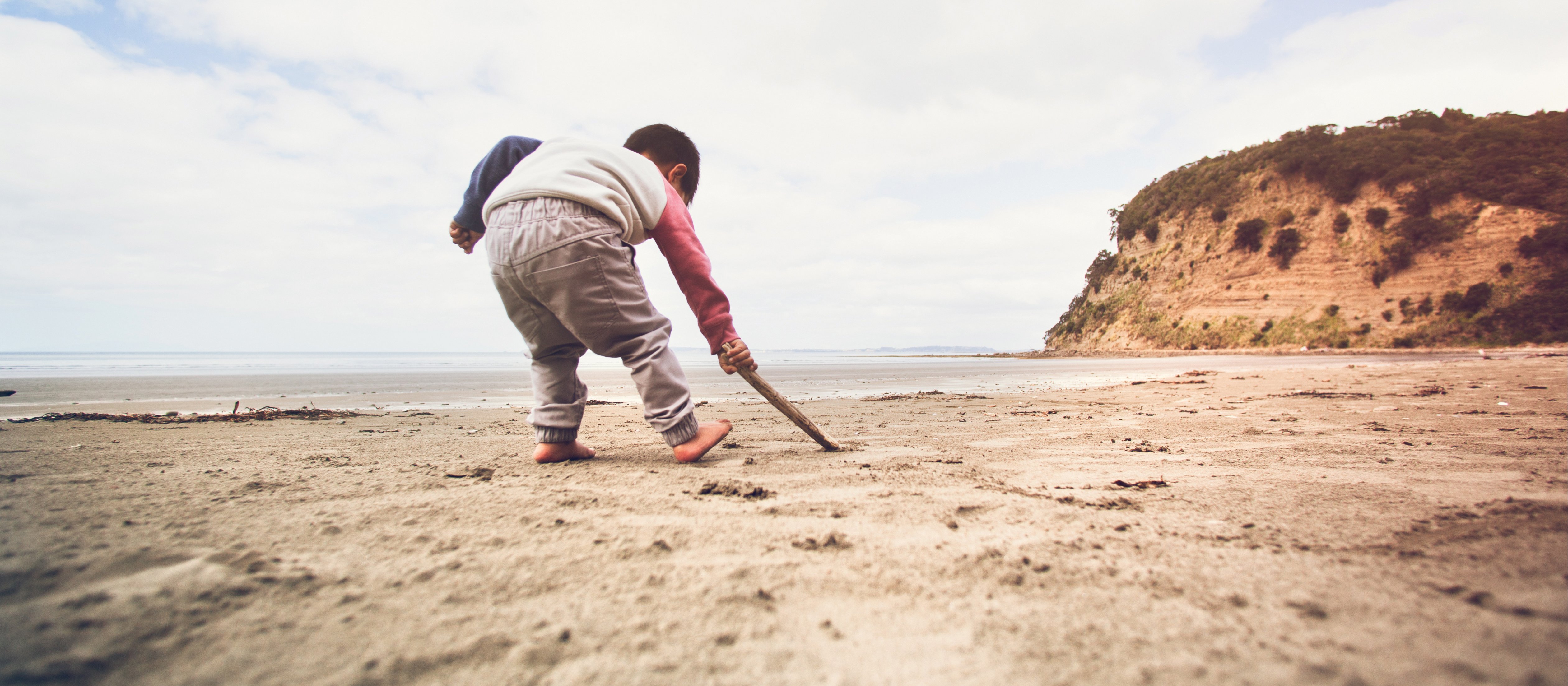 Kid Beach CR nazar ab on iStock
