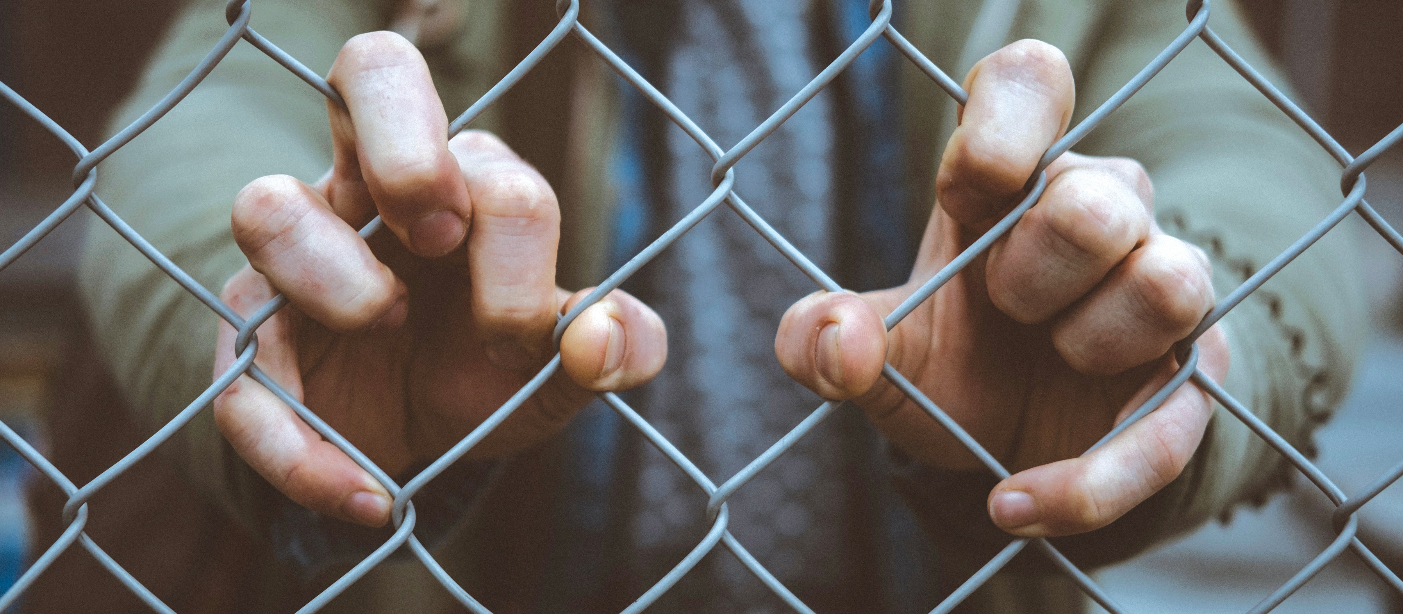 prisoner Mitchel Lensink on Unsplash