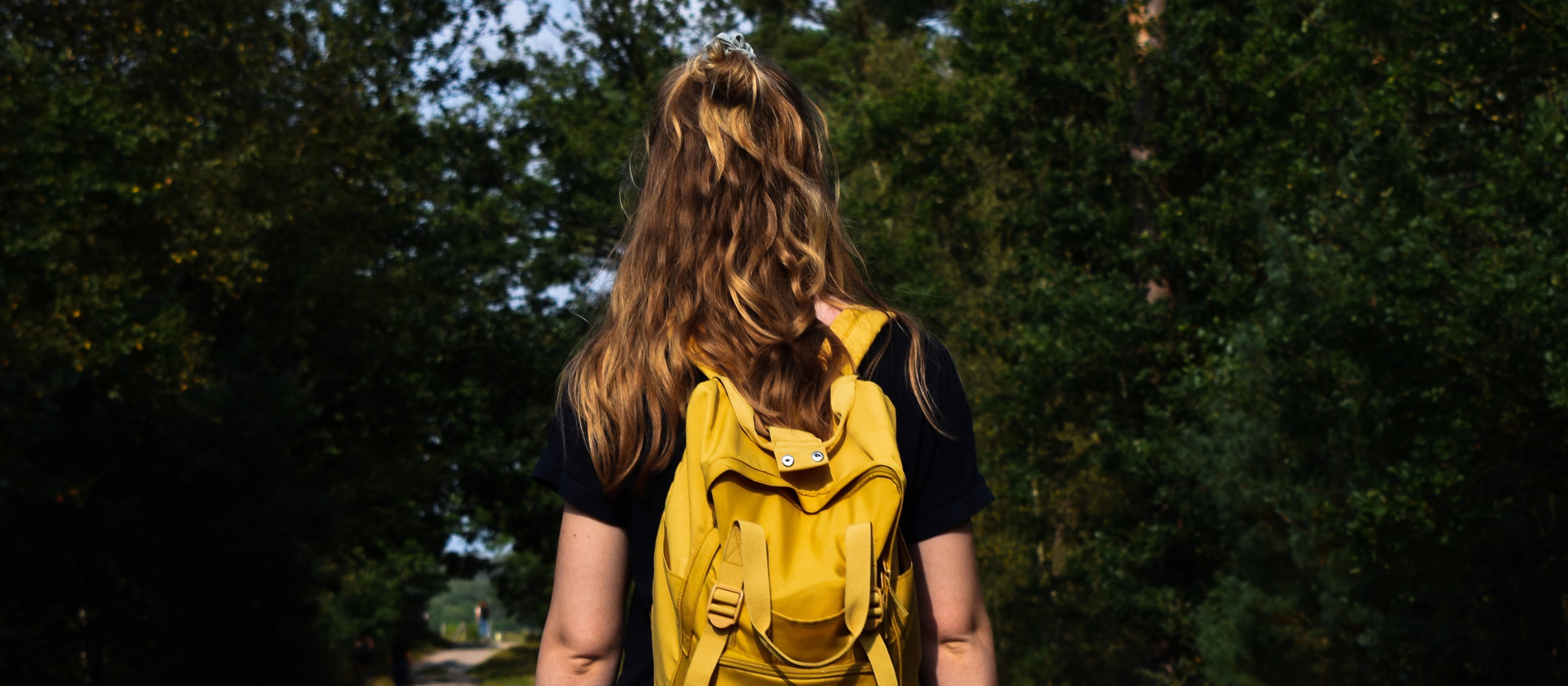 girl with backpack CR Lien Van Win on Unsplash