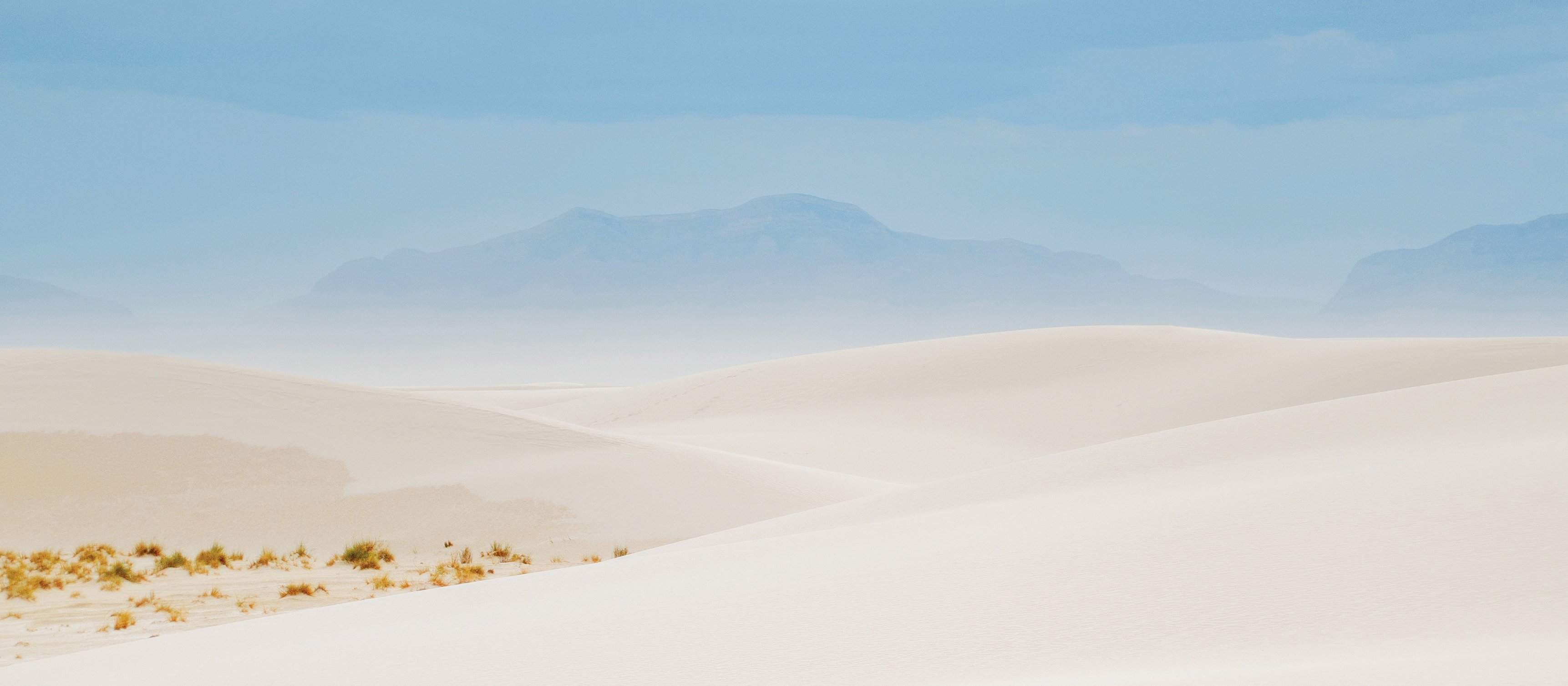 White sands CR Joshua Gandara on Unsplash