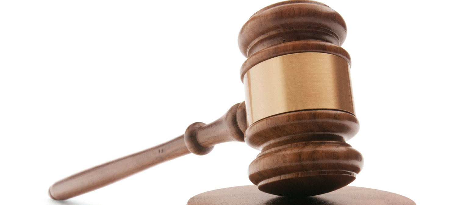 Gavel no CR.jpg