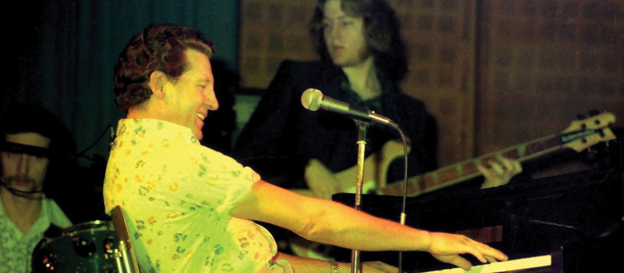 Jerry Lee Lewis 1977 CR Klaus Hiltscher on Wikimedia Commons
