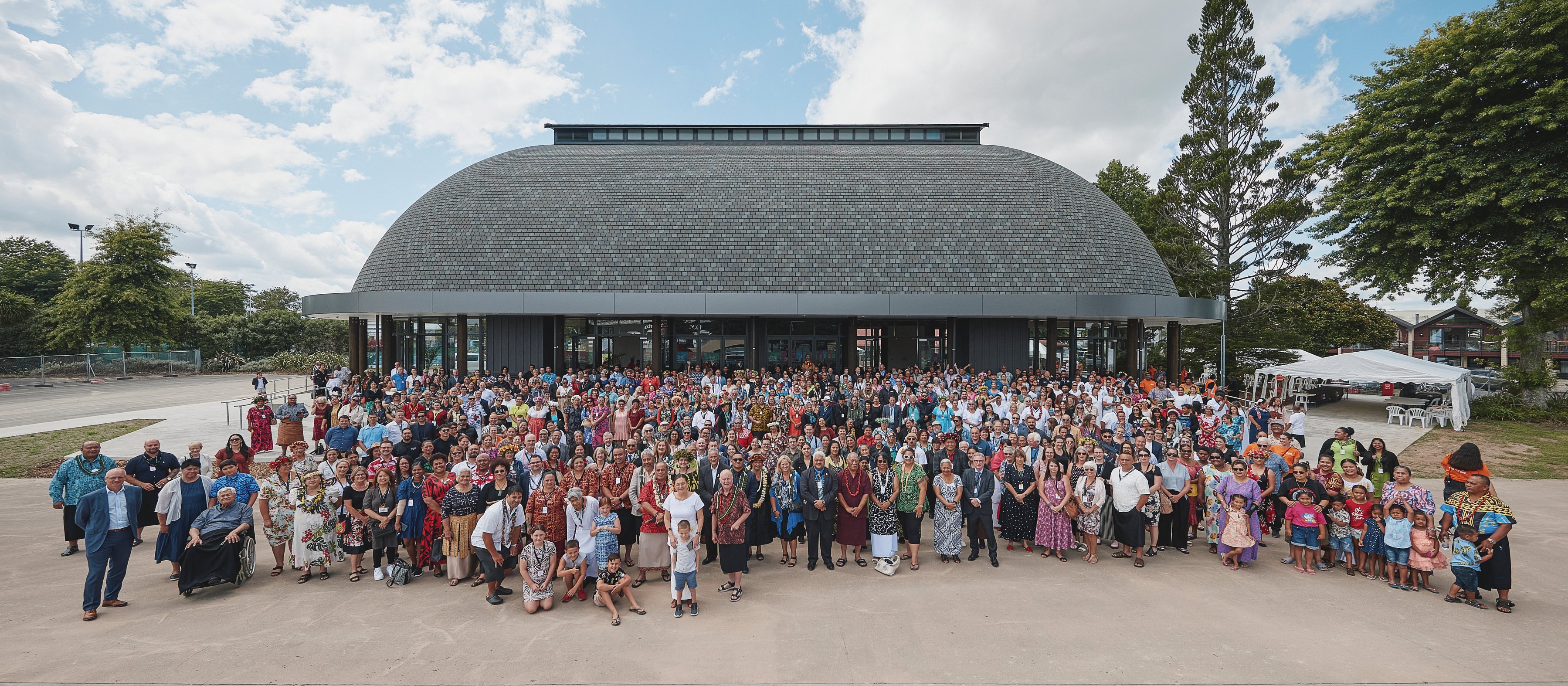 Massive Group Shot KP