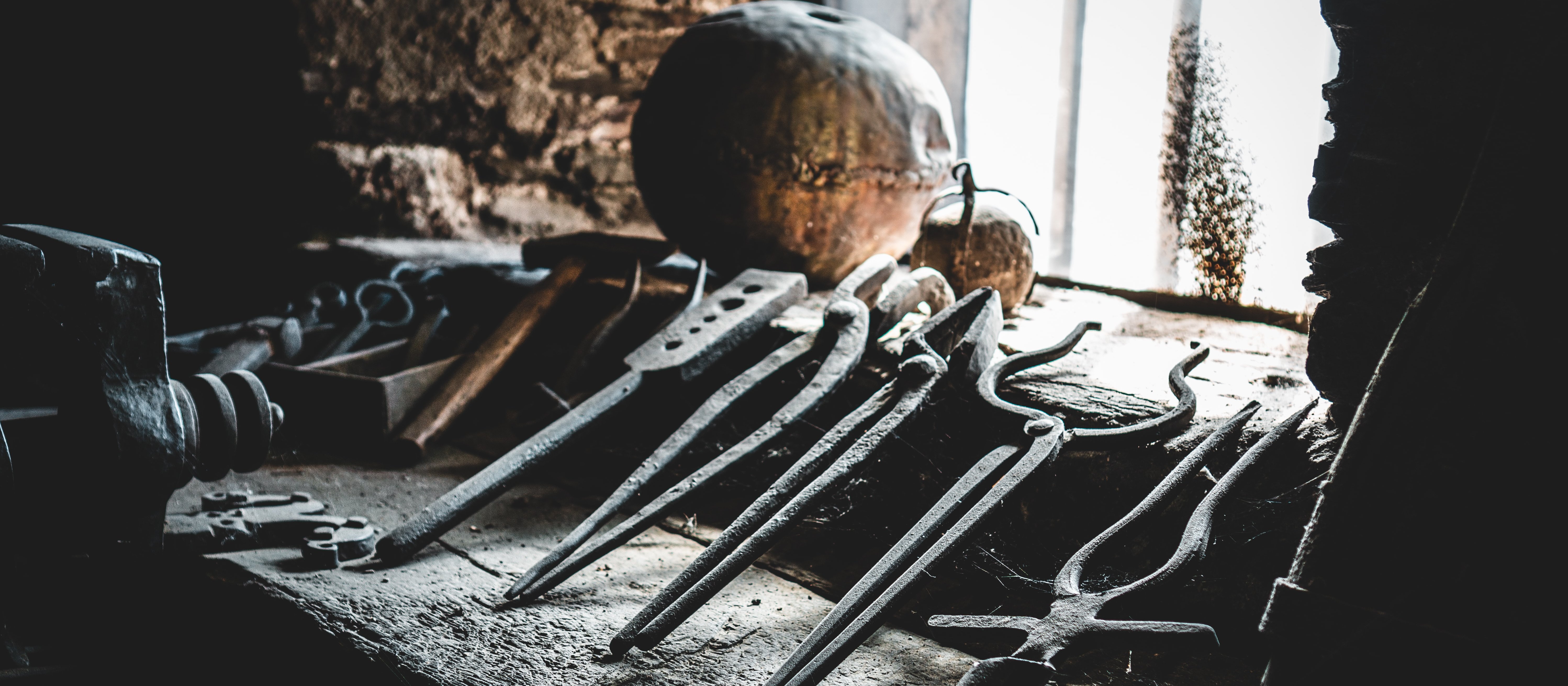 Medieval instruments Jonathan Kemper on Unsplash