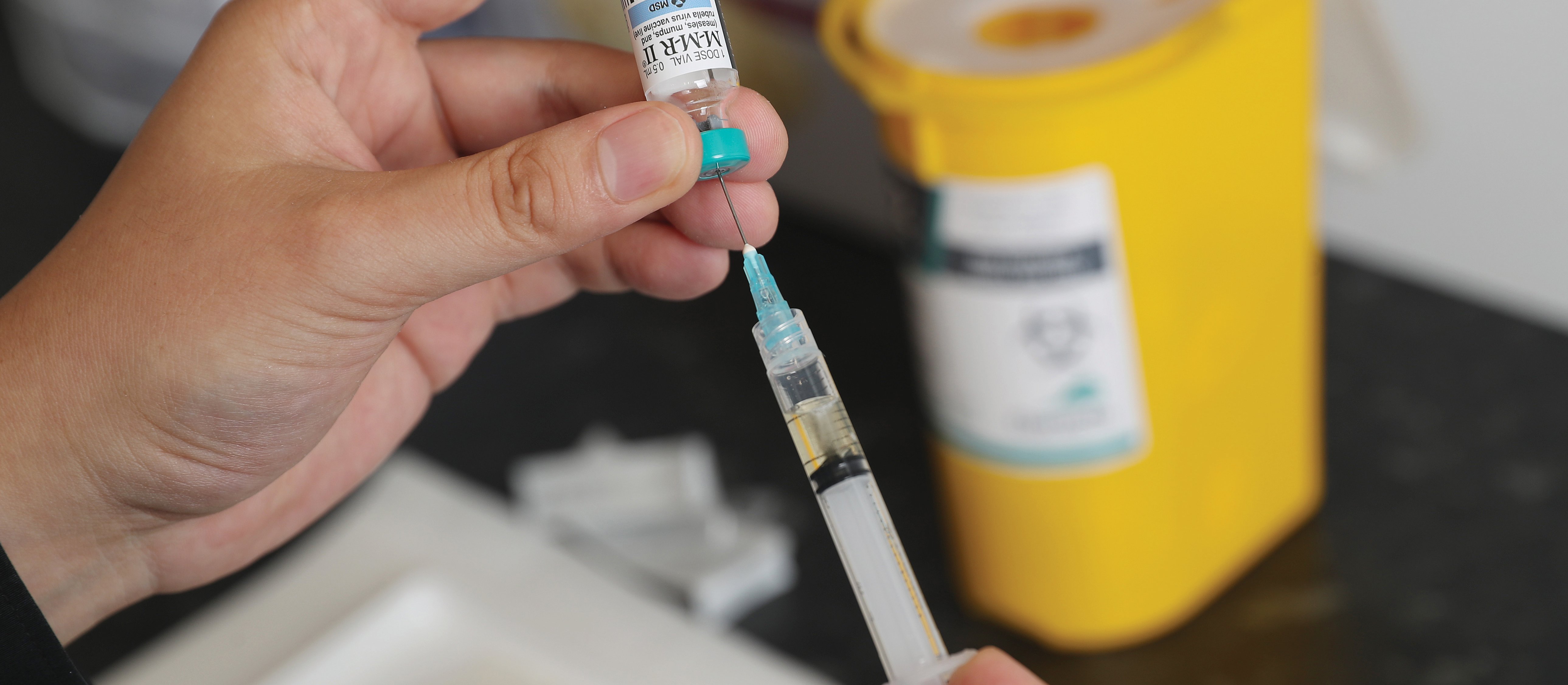 MMR syringe