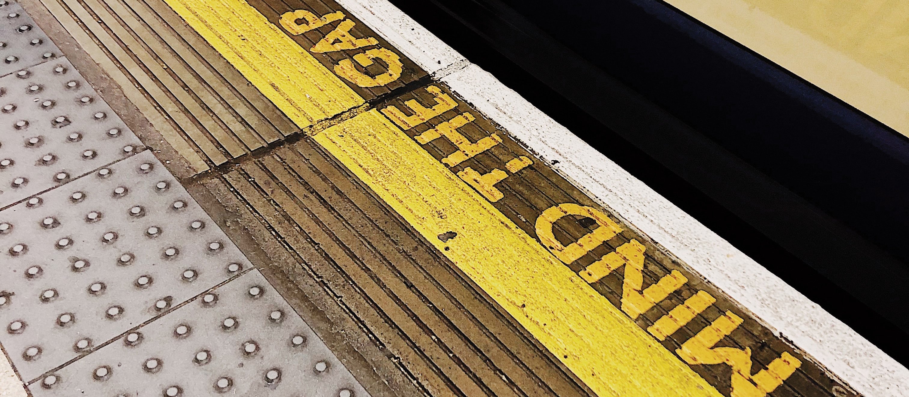 mind the gap CR Bruno Figueiredo on Unsplash