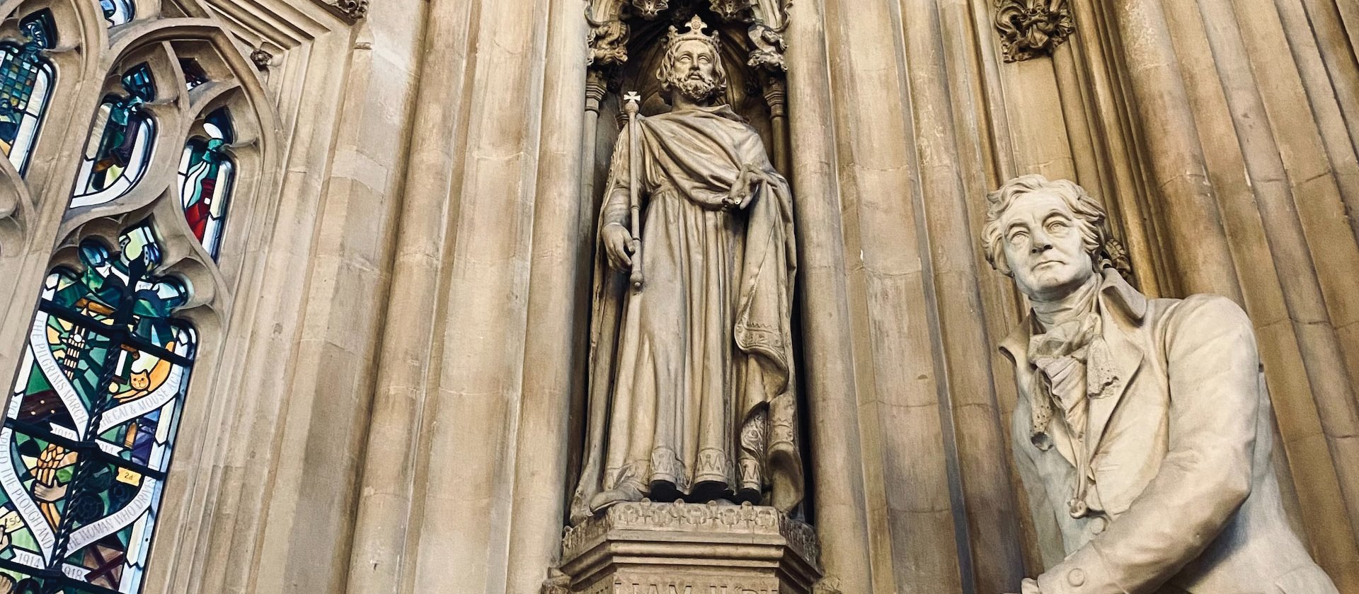 Statues House of Parliament London CR CrowN on Unsplash