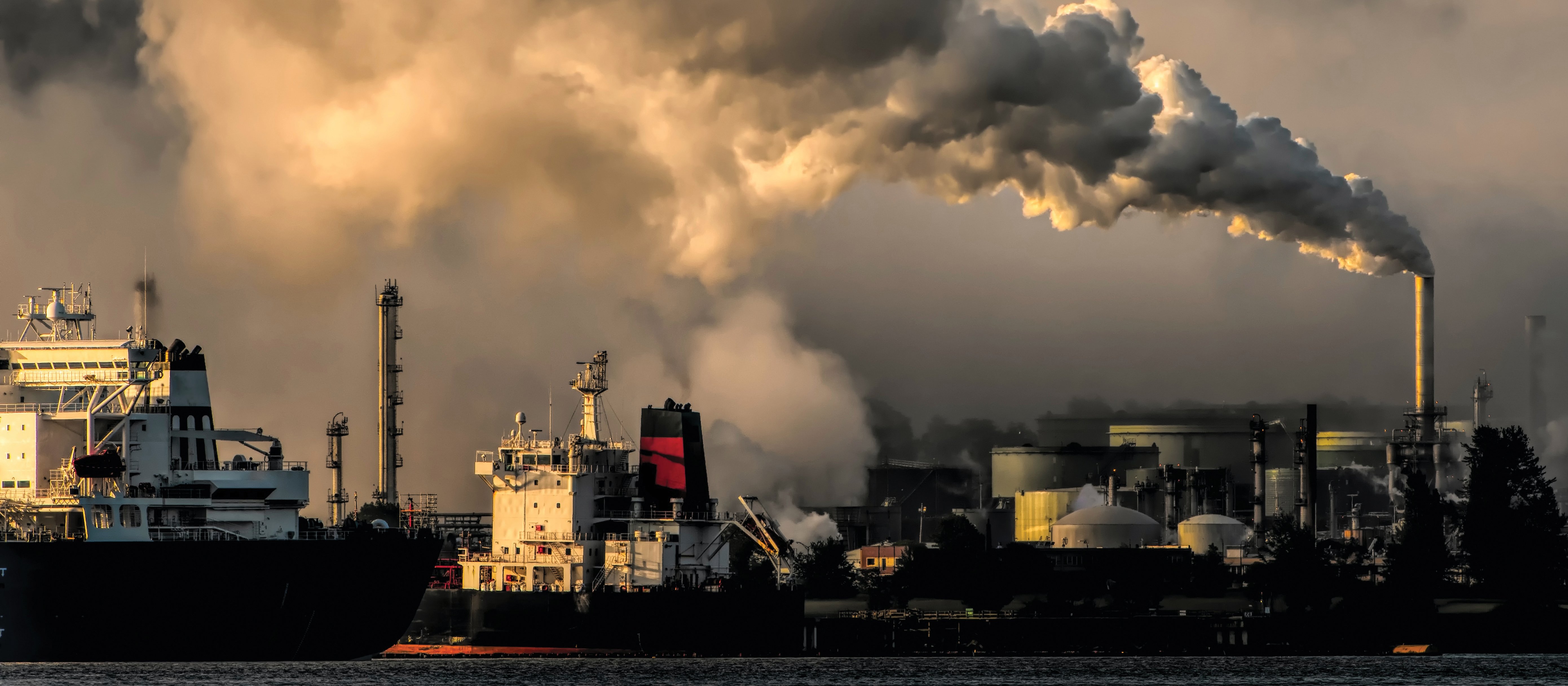 Air pollution CR Chris LeBoutillier on Unsplash