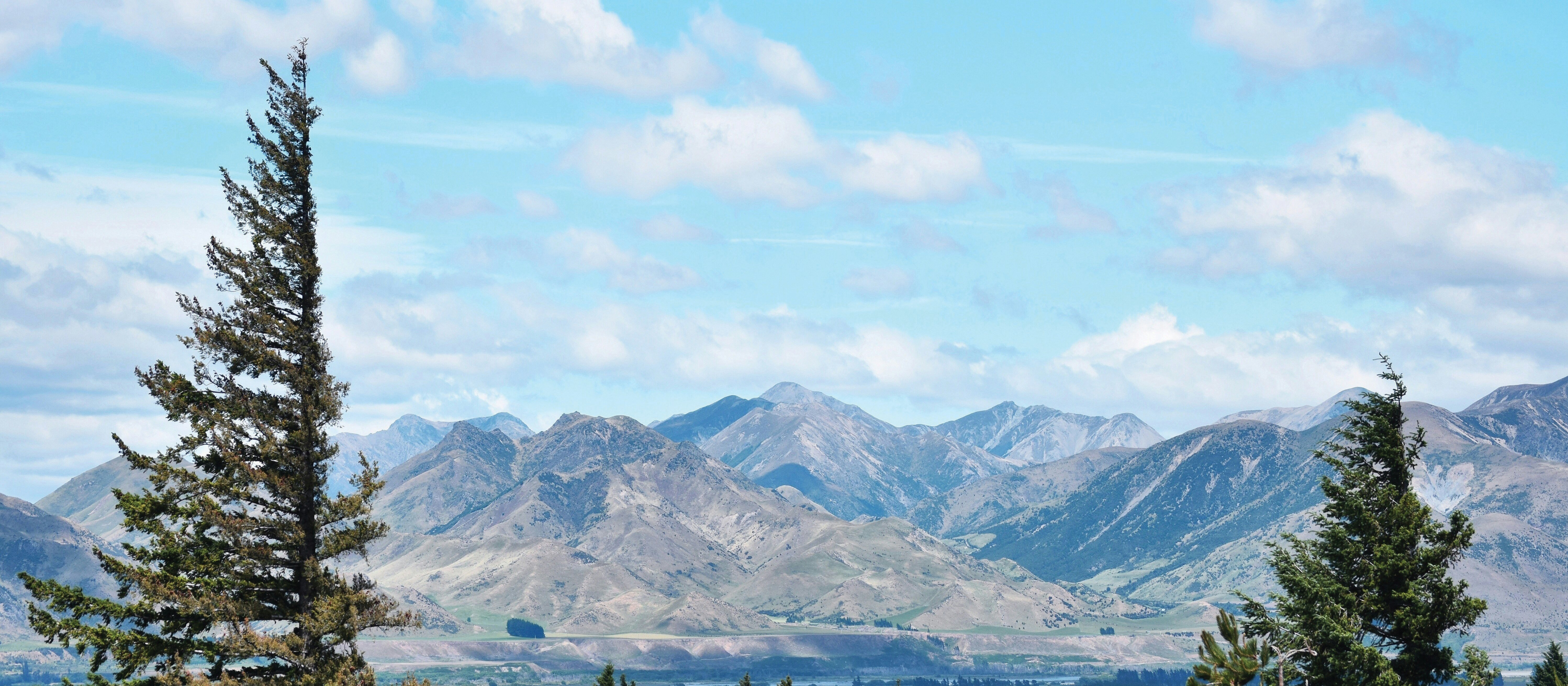 Canterbury Hills Hanmer Springs CR Nick Sarvari on Unsplash