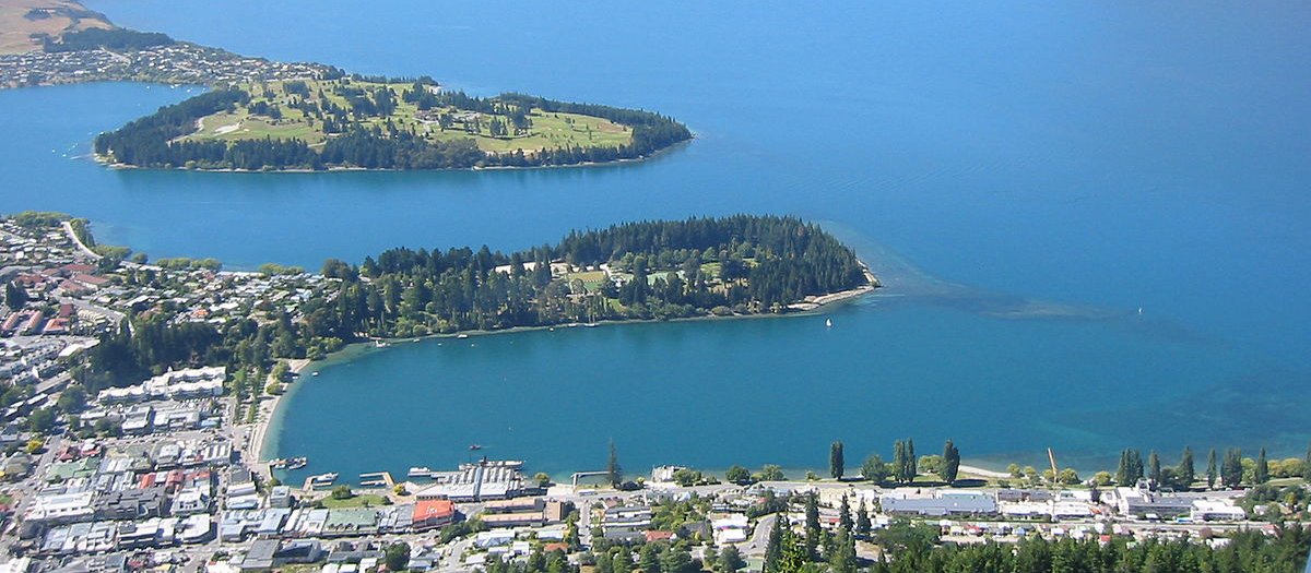Queenstown with Lake Wakatipu