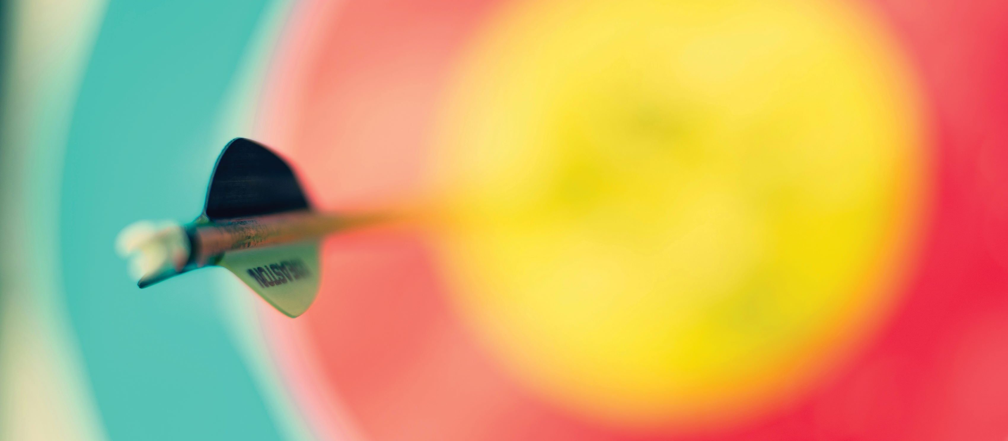Arrow on target CR Ricardo Arce on Unsplash