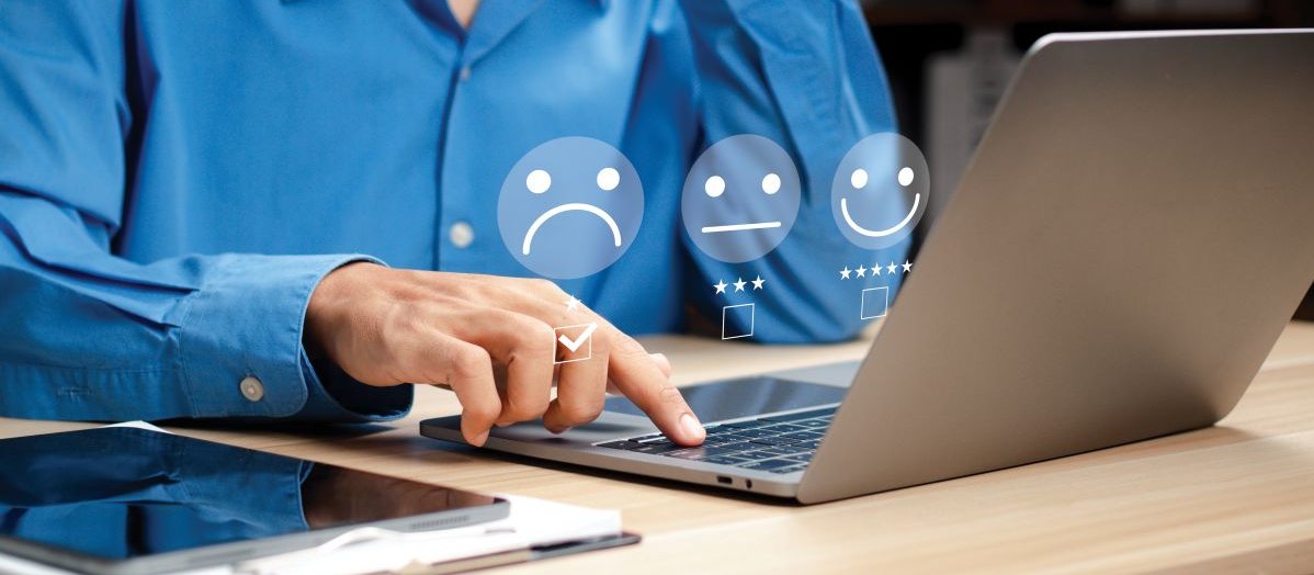 Complaints Laptop CR Pakin Jarerndee on iStock