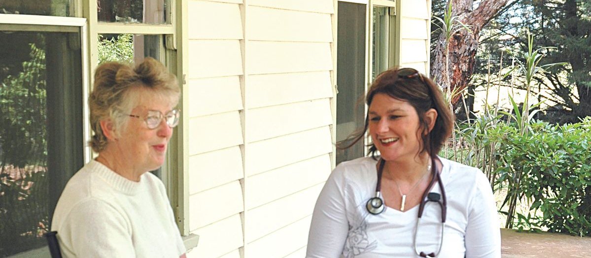 Elderly care nurse doctor old woman female RM