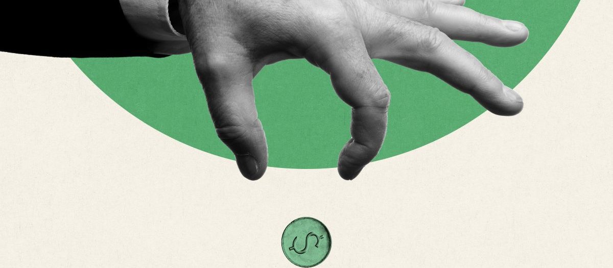 Money Hand CR master1305 on iStock 
