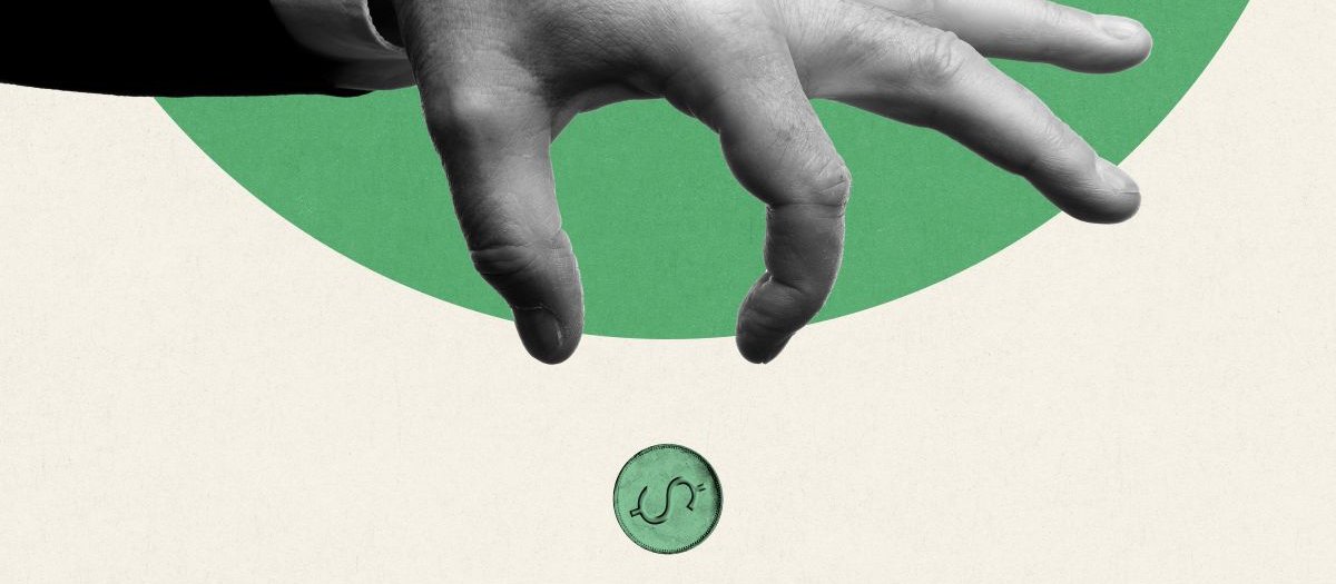 Money Hand CR master1305 on iStock 