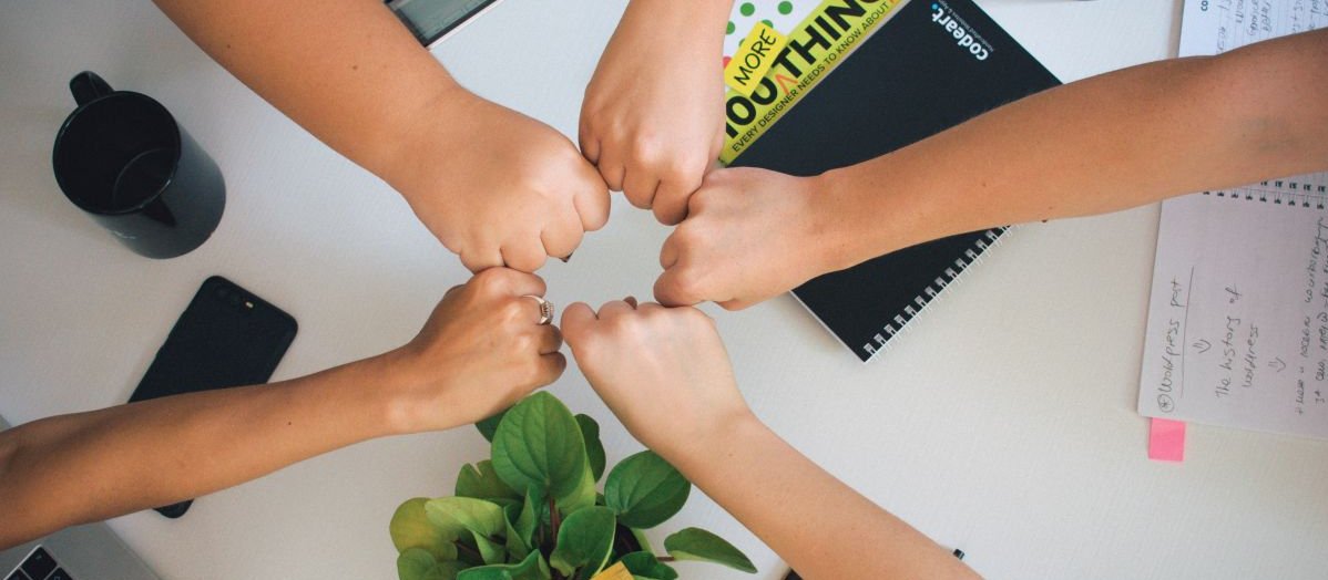 Young team memers CR Antonio Janeski on Unsplash