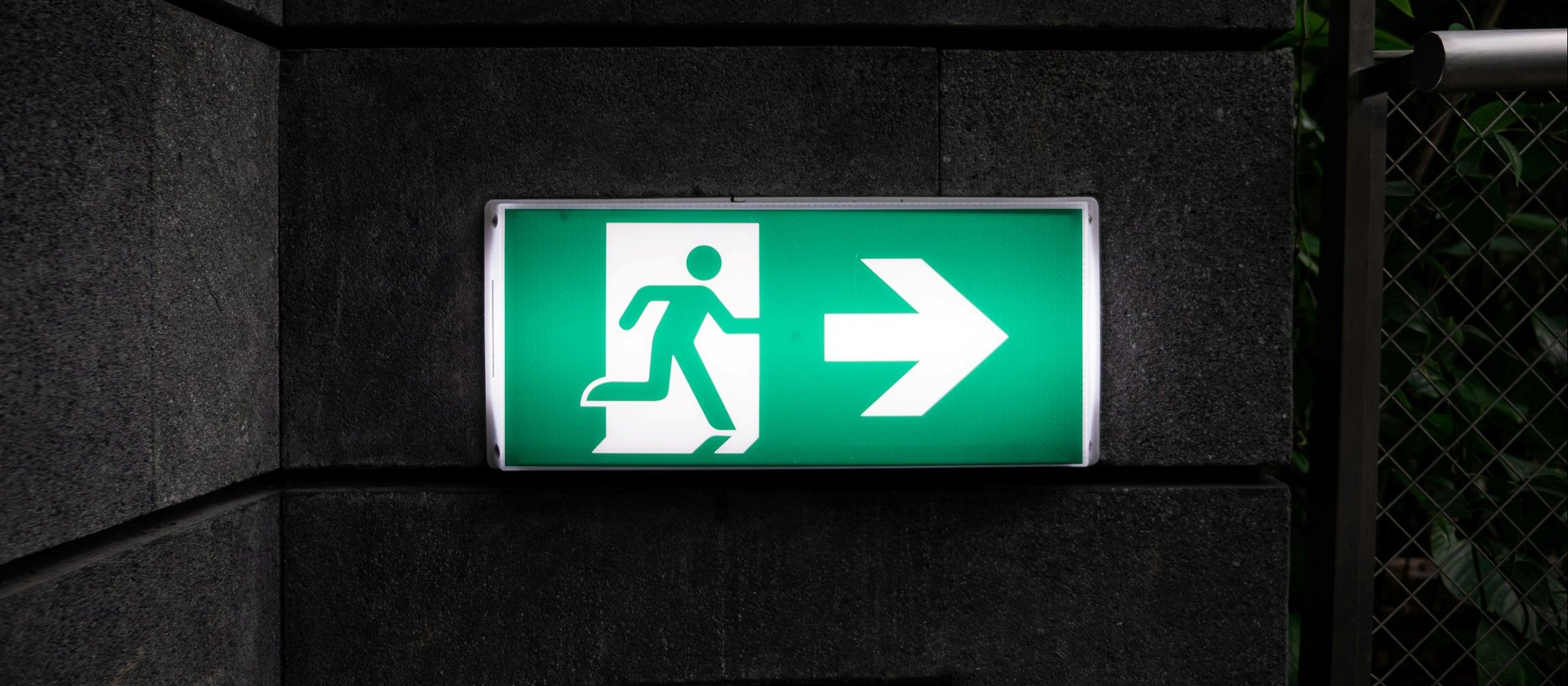 Exit sign, leave, walk out