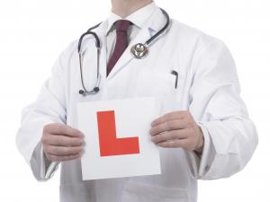 Junior_doctor_young_learner