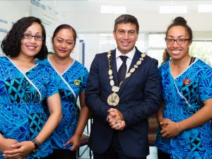 Nurses Uputaua Peniata, Ma’u Pauta, Sifila Mailau and Litia Gibson, with Porirua mayor Mike Tana, at Porirua Union & Community Health Service