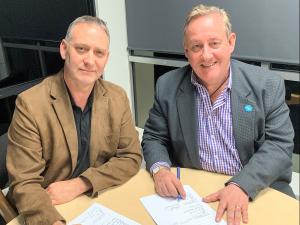 Martin Hefford and Steve Boomert, Fresh Minds