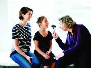 Sam Murton (right) with mother and daughter