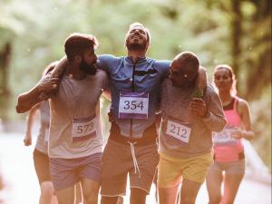 Athletes running, muscle cramps