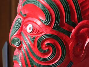 Te tupuna the carved figure head from Manukanuka o Hoturoa marae in Auckland