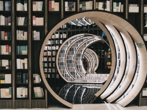 Library, vnwayne fan on Unsplash