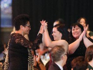 Donna Kielar, high five from Ali Ahu, NZPHA