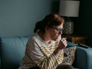 Covid cough [Image: Annie Spratt on Unsplash]
