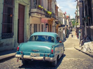 Havana_CR_Vince Gx on unsplash.jpeg