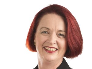 Deborah Russell [image: Deborah Russell]