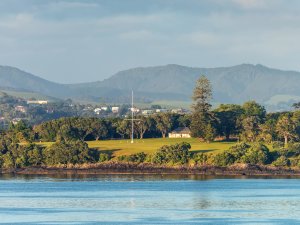 Waitangi CR vale t on iStock 